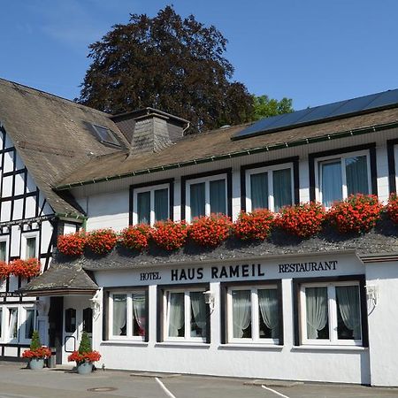 Hotel Haus Rameil Леннештадт Экстерьер фото